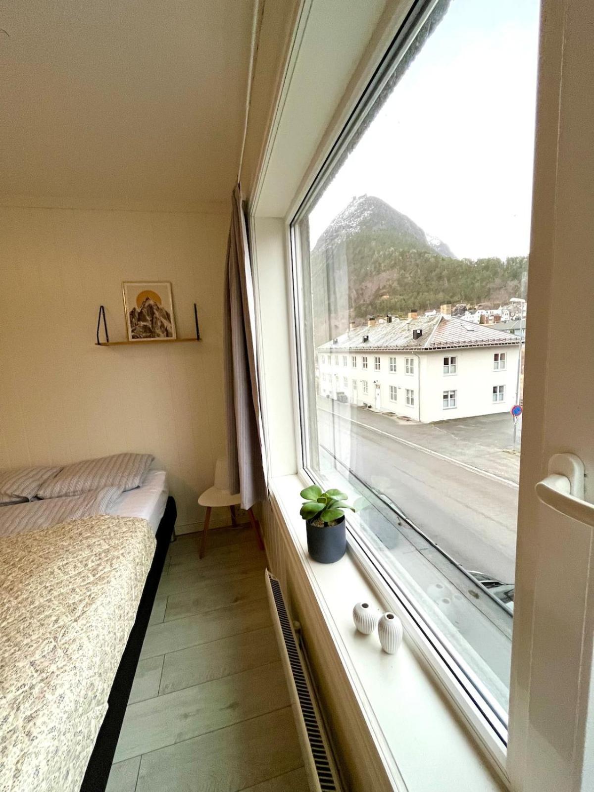 Apartment In The Heart Of Åndalsnes Exterior foto